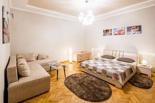 Апартаменты OnLviv Apartments Teatralna 23 Львов Апартаменты-38
