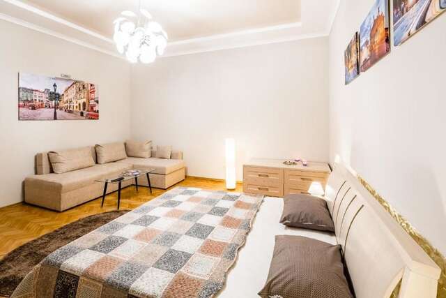 Апартаменты OnLviv Apartments Teatralna 23 Львов-36